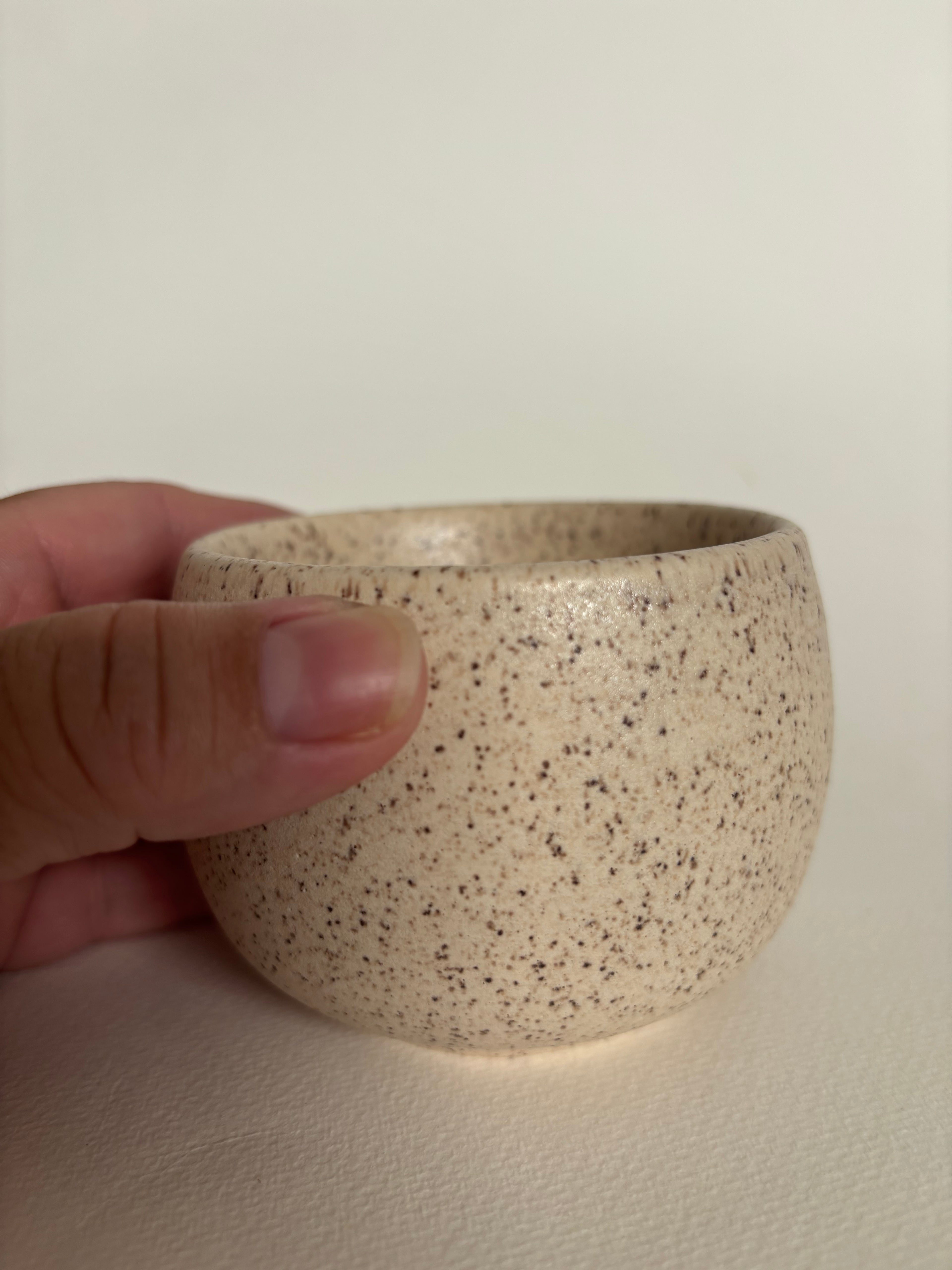 Pequeña taza térmica